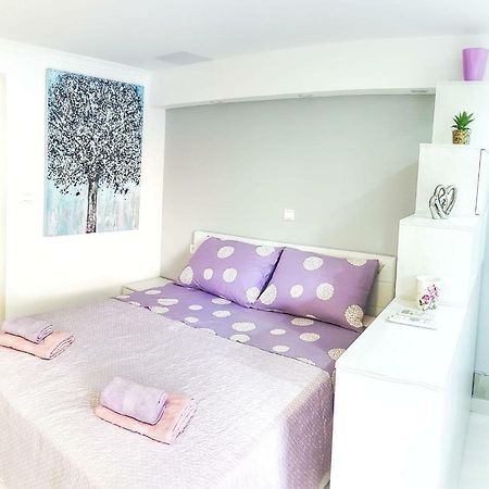 Studio Apartman Noa Trogir Exterior foto